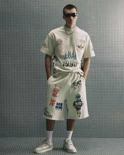 Beige Graffiti Print Jort