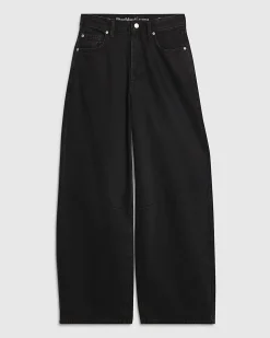 Black Classic Barrel Jeans