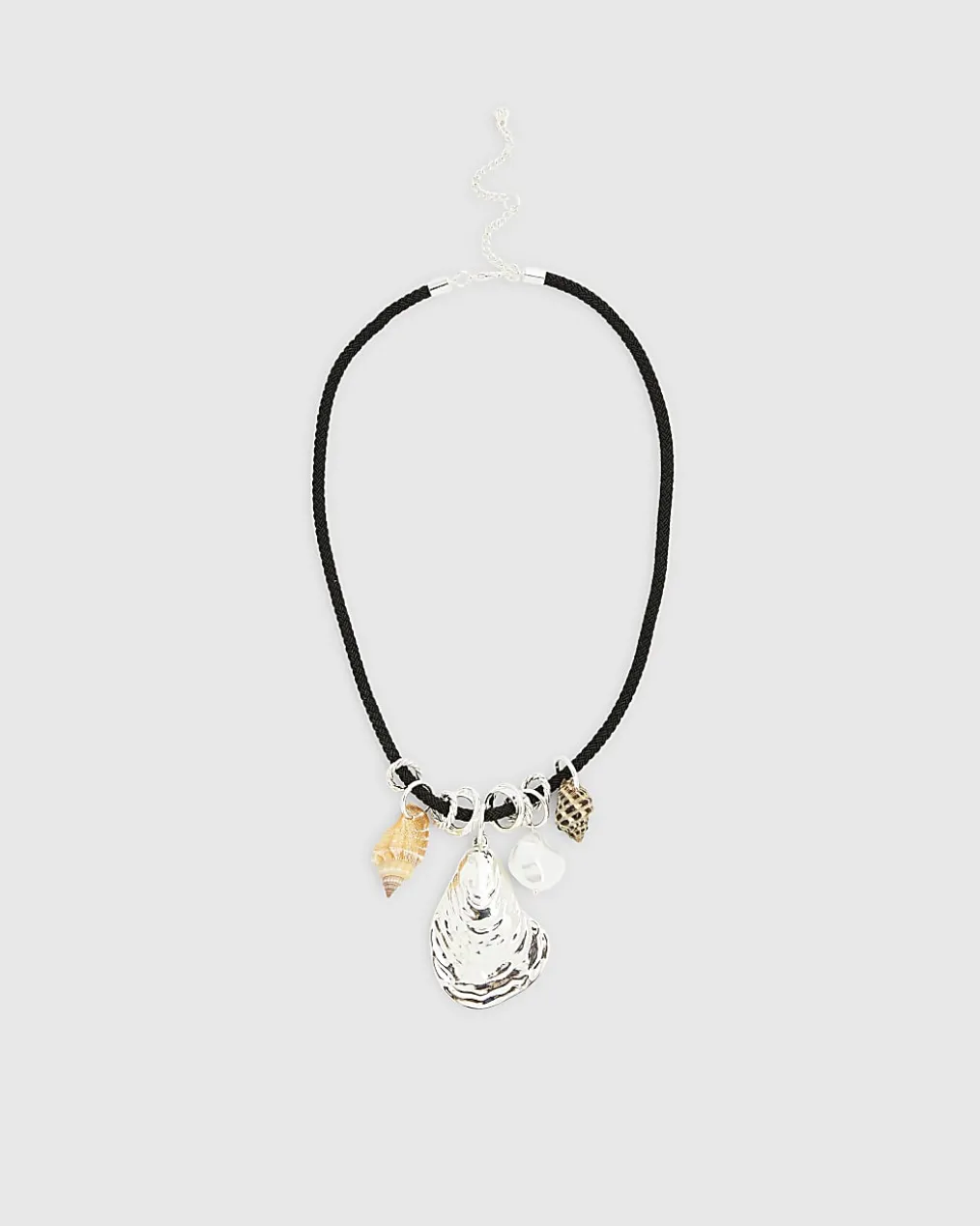 Black Corduroy Shell Necklace