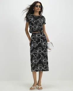 Black Floral Embroidered Midi Skirt