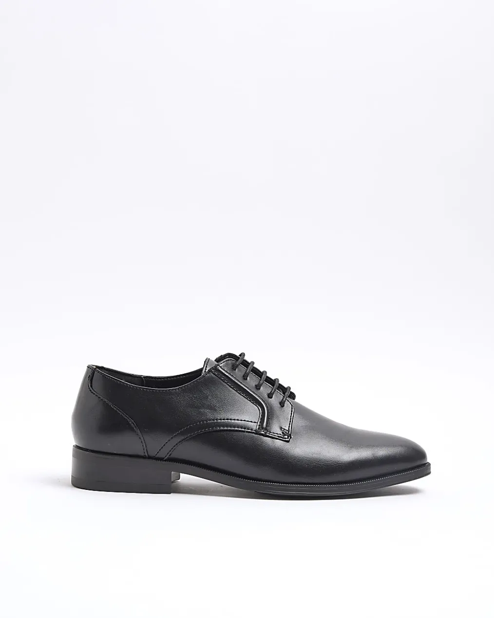Black formal derby shoes