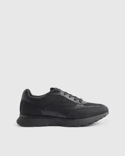 Black Runner Trainers