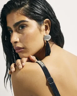 Black Shell Tassel Earrings