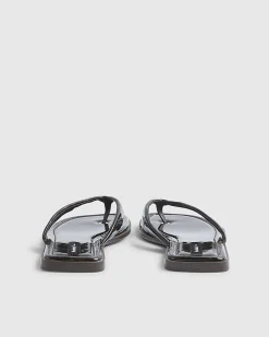 Brown Patent Tortoiseshell Toe Thong Sandals