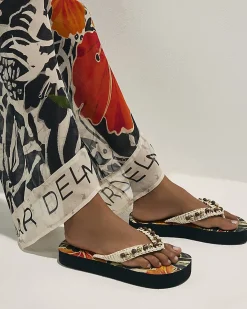 Cream Beaded Toe Thong Sandals