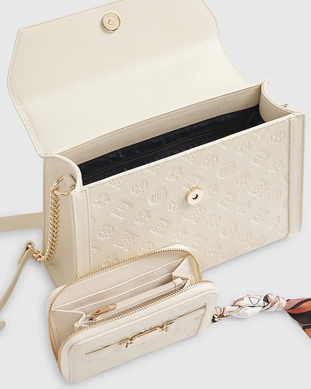 Cream Scarf Embossed Tote Bag Bundle