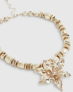 Gold Short Hibiscus Necklace