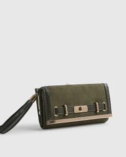 Green Front Lock Tassel Purse