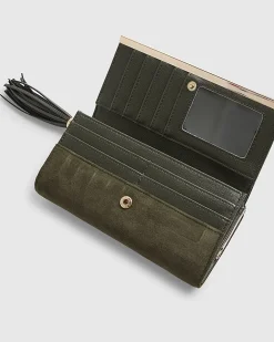 Green Front Lock Tassel Purse