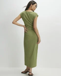 Green Short Sleeve Texture Ruched Midi Dress