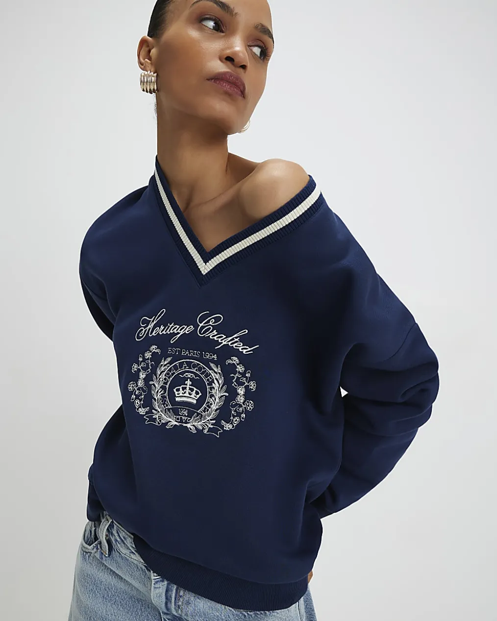 Navy Long Sleeve Heritage Crest Sweatshirt