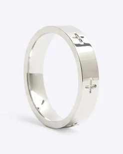 Silver stainless steel chain link ring