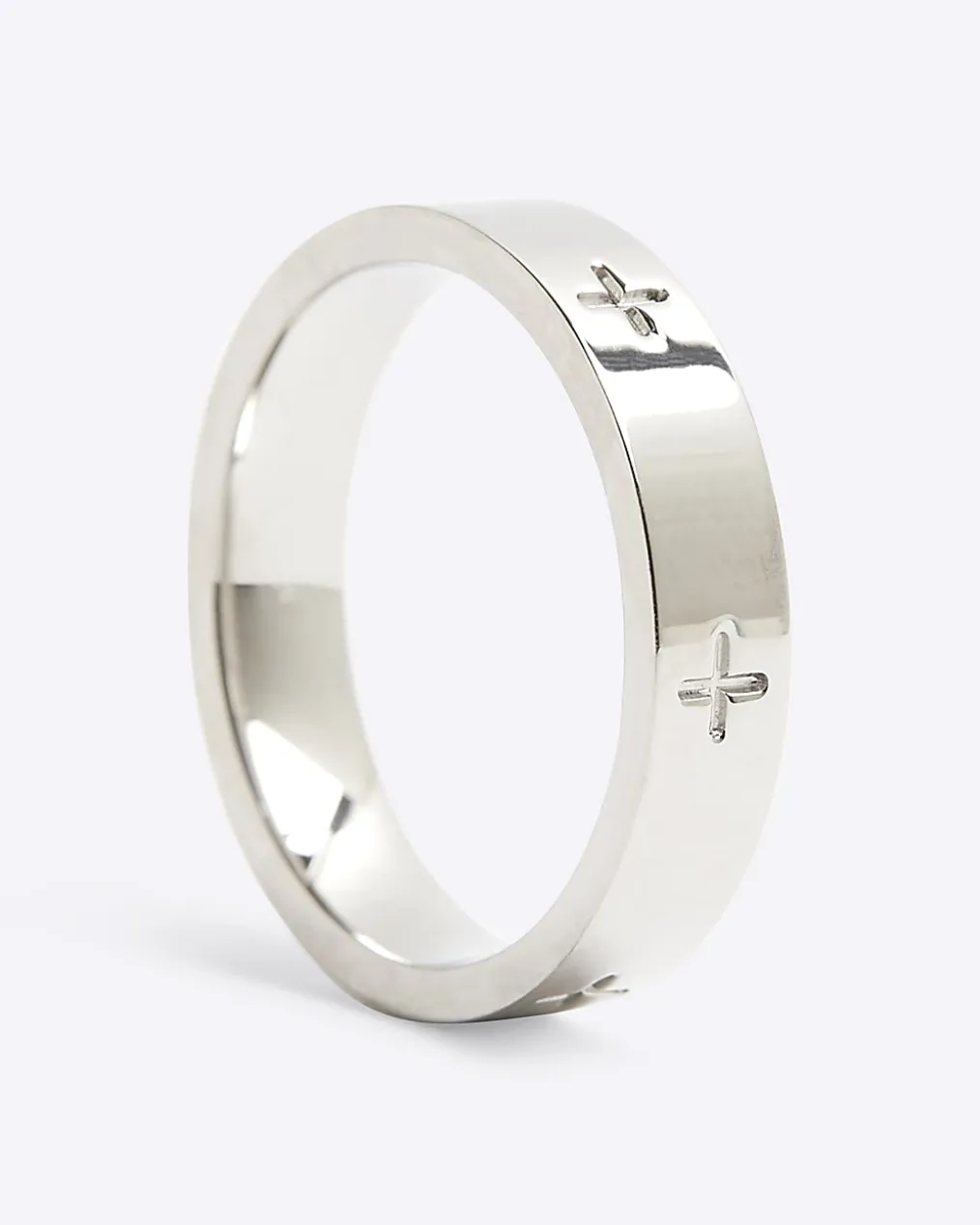 Silver stainless steel chain link ring