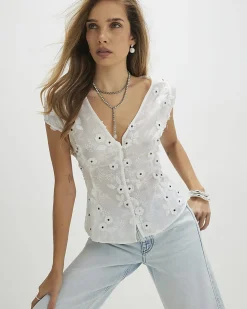 White 3D Floral Detail Short Sleeve Blouse